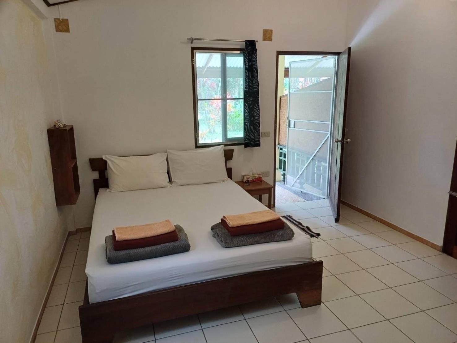 Lake View Bungalows Khao Lak Exterior foto
